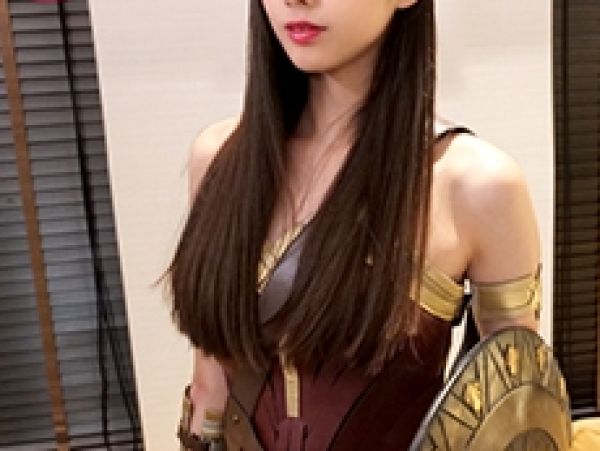 【モデル流出! 秘密のハメ撮り】 芸能界の裏側を暴露! コスプレ美女の生々しいプライベートセックスを激撮♡