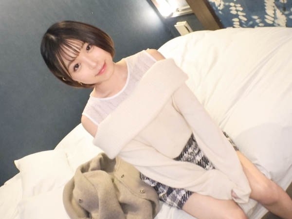 【小柄美少女の初体験】『気持ち良すぎる…』色白で可愛い素人娘が、AV出演でフル勃起チンポに挑戦!激しくハメられ、喘ぎ声が止まらない!初々しい反応と大絶頂がたまらない♥︎