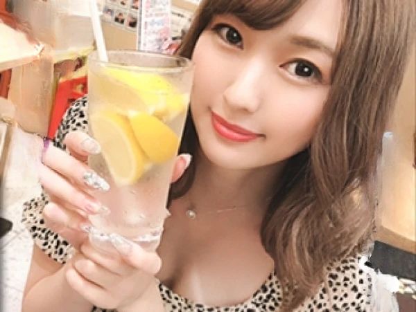 【ヤリマンギャルの本能むき出しSEX】『もっと突いて！』仕事も彼氏もいない自由なギャルが、デカチンに夢中！激ピストンで感じまくり、エロすぎる本気のイキ顔を晒す！♡
