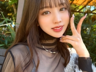 【巨乳素人娘の性欲爆発】『もうダメ…イッちゃう！』溢れ出るエロさと巨乳を武器に男を誘惑！ねっとり濃厚なセックスで喘ぎまくり、感じまくるムスメの淫乱っぷりに悶絶必至！！♡