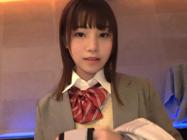 【ロリっ娘の危険な好奇心】『おじさん…気持ちいい…』無垢な少女が年上チンポに夢中！従順な姿に興奮して鬼ピスでオマ○コを責めまくる！