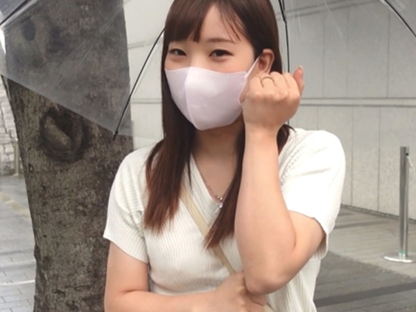 【童顔人妻の裏切りセックス】『旦那じゃ満足できない…』不満爆発の若妻が不倫相手と激しく絡み合う！責め立てるかと思えば首絞めプレイでMっ気全開！SとMの境界線が崩れる快楽の渦♡