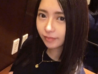 【ロングヘア美人の淫らな誘惑】『もっと…イジって…』めちゃめちゃ美人な美少女がねっとり濃厚騎乗位で感じまくり！美乳ボディをイジられ、快感に溺れる姿がエロすぎる♡