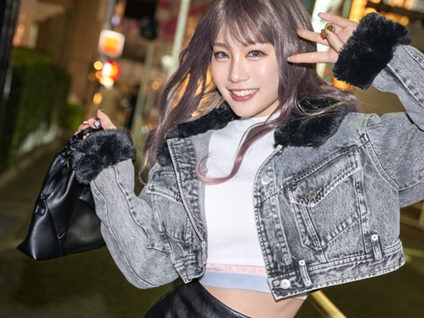 【激カワギャルをホテルでゲット】ナンパ成功！ギャルがムーブでリードし、チンポに跨って腰振りまくり！イキまくる姿がエロすぎる！♡