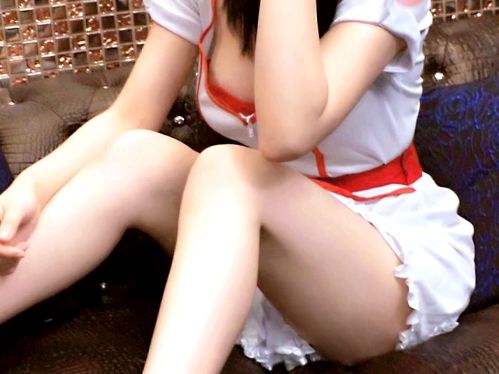 【SNS映え狙いのエロ撮影会】モデル級OLの承認欲求を満たすエッチなポーズ連発！性欲もMAXで濃厚セックスに溺れる美女の裏アカ事情♥