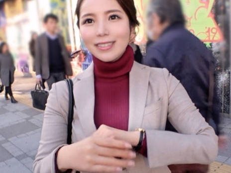 【美脚巨乳お姉さんをゲット！】『パンスト破いちゃうの？♥』ナンパした美ボディお姉さんと即ハメ！黒パンストを破いて、ムチムチの脚と巨乳を独り占め！エチエチなマンコを激突き！！