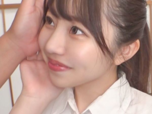 【禁断の制服不倫】『奥さんにバレちゃう…』巨乳美少女が既婚者上司と危険な関係！制服着たままバックで突かれてプリケツに大量種付けされちゃう！♡