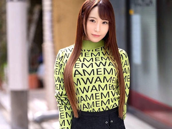 【素人宅訪問】キスをたくさんしてくれる経験豊富な美女！『好きかもしれない///』得意の口技でチンコを舐め上げるっ！